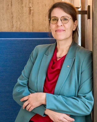 Laury Sarti